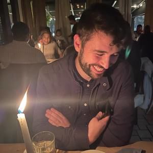 Meet your Posher, Bobby